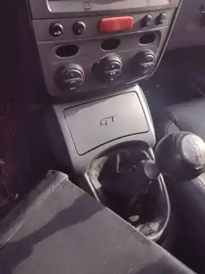 Pezzo di ricambio per auto di seconda mano portacenere per alfa romeo alfa gt (125) 1.9 jtd riferimenti oem iam 