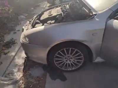 Pezzo di ricambio per auto di seconda mano parafango anteriore sinistro per alfa romeo alfa gt (125) 1.9 jtd riferimenti oem iam 