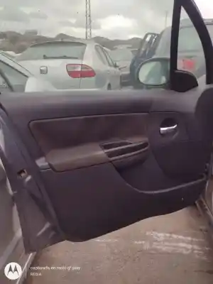 Автозапчасти б/у обивка левой передней двери за CITROEN C3 I (FC_, FN_) 1.4 HDI ссылки OEM IAM   