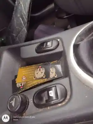 Peça sobressalente para automóvel em segunda mão botão / interruptor elevador vidro dianteiro direito por citroen c3 i (fc_, fn_) 1.4 hdi referências oem iam 