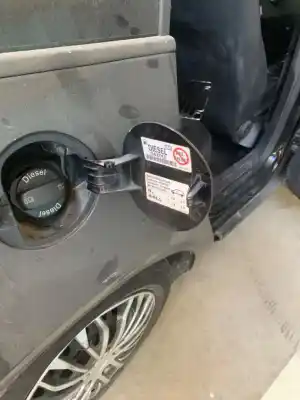 Автозапчасти б/у наружная крышка топлива за volkswagen passat variant (3c5) highline ссылки oem iam   