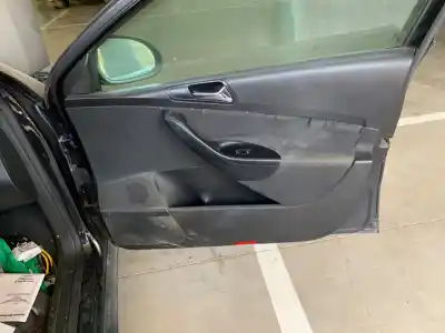 Pezzo di ricambio per auto di seconda mano Rivestimento Porta Anteriore Destro per VOLKSWAGEN PASSAT VARIANT (3C5) Highline Riferimenti OEM IAM   