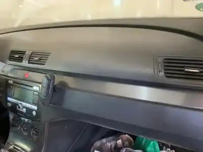 Second-hand car spare part DASHBOARD for VOLKSWAGEN PASSAT VARIANT (3C5)  OEM IAM references   