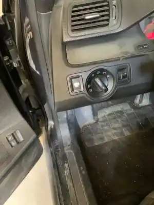 Автозапчасти б/у электрический стояночный тормоз за volkswagen passat variant (3c5) highline ссылки oem iam 