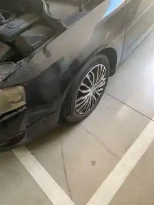 Автозапчасти б/у передний левый тормозной суппорт за volkswagen passat variant (3c5) highline ссылки oem iam 