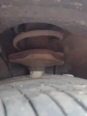 Peça sobressalente para automóvel em segunda mão amortecedor dianteiro esquerdo por toyota corolla verso (r1) 2adftv referências oem iam 