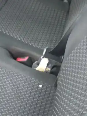 Peça sobressalente para automóvel em segunda mão chicote / encaixe cinto segurança traseiro direito por toyota corolla verso (r1) 2adftv referências oem iam 