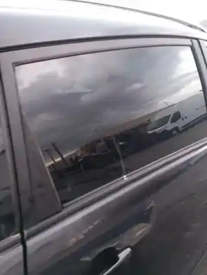 Peça sobressalente para automóvel em segunda mão vidro traseiro direito por toyota corolla verso (r1) 2adftv referências oem iam 