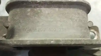 Peça sobressalente para automóvel em segunda mão suporte direito do motor por renault clio iii d4f740 referências oem iam 8200650286  