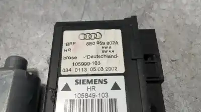 Автозапчастина б/у двигатель заднього правого скла для audi a4 b6 (8e2) 1.9 tdi посилання на oem iam 8e0959802  