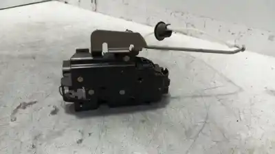 Автозапчастина б/у замок передніх дверей лівий для audi a4 b6 (8e2) 1.9 tdi посилання на oem iam 4b1837015g