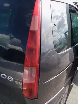 İkinci el araba yedek parçası sag kuyruk lambasi için citroen c8 van (ea_, eb_) hdi 110 (ebrhtb) oem iam referansları 