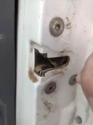 Peça sobressalente para automóvel em segunda mão fechadura da porta dianteira direita por iveco daily furgón daily furgon referências oem iam 