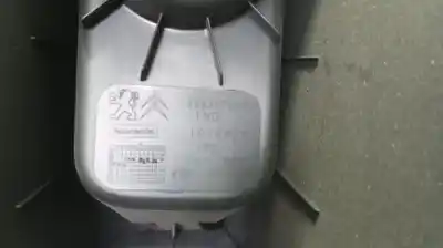 Автозапчастина б/у центральна консоль для citroen c3 ii (sc_) 1.4 посилання на oem iam 9684070077  