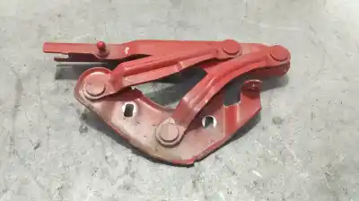 Tweedehands auto-onderdeel LINKER VOORSTE MOTORKAPSCHARNIER voor AUDI A1 SPORTBACK (8XA, 8XF)  OEM IAM-referenties 8X0823301A  