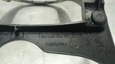 Peça sobressalente para automóvel em segunda mão moldagem por peugeot 307 (s1) rhsdw10ated referências oem iam 9636013877  