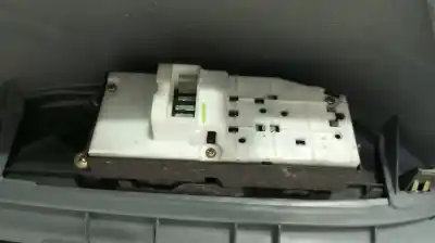 Pezzo di ricambio per auto di seconda mano interruttore alzacristalli anteriore sinistro per toyota yaris (ncp1/nlp1/scp1) * riferimenti oem iam 8482060090  