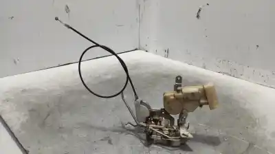 Pezzo di ricambio per auto di seconda mano serratura porta anteriore destra per toyota yaris (ncp1/nlp1/scp1) * riferimenti oem iam 6931052030  