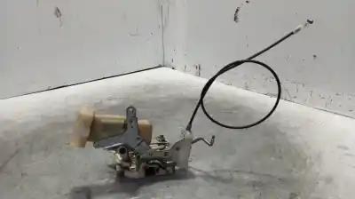 Автозапчасти б/у замок передней правой двери за TOYOTA YARIS (NCP1/NLP1/SCP1) * ссылки OEM IAM 6931052030  