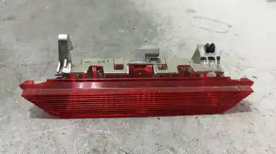 Автозапчасти б/у центральный стоп-сигнал за TOYOTA YARIS (NCP1/NLP1/SCP1) * ссылки OEM IAM 8157052010  