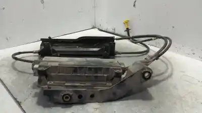 İkinci el araba yedek parçası ELEKTRIKLI PARK FRENI için RENAULT SCÉNIC II (JM0/1_)  OEM IAM referansları 8200418647  