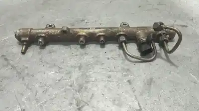 Pezzo di ricambio per auto di seconda mano Rampa Iniettori per RENAULT MEGANE II COUPE MEGANE II COUPE/CABRIO (2003 - 2009) Riferimenti OEM IAM 8200330912  