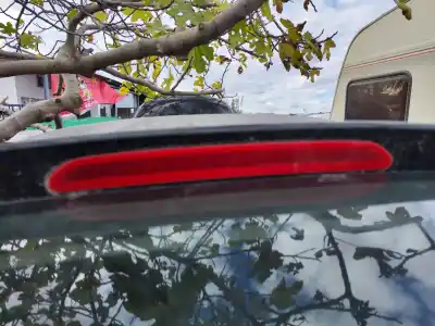 Peça sobressalente para automóvel em segunda mão FAROLIM DE TRAVÃO CENTRAL por VOLKSWAGEN GOLF PLUS V (5M1, 521) 1.9 TDI Referências OEM IAM   