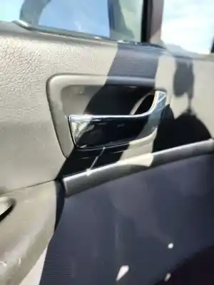 Peça sobressalente para automóvel em segunda mão puxador interior dianteiro esquerdo por citroen c8 rhkdw10uted4 referências oem iam 