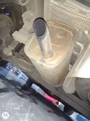 Peça sobressalente para automóvel em segunda mão panela de escape por renault clio iii k9k768 referências oem iam 