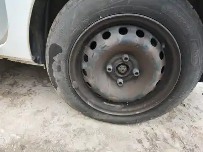 Recambio de automóvil de segunda mano de LLANTA para RENAULT KANGOO I (F/KC0) K4MB7 referencias OEM IAM   
