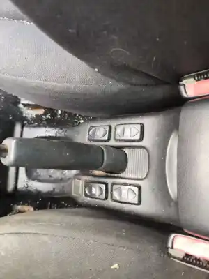 Second-hand car spare part left front power window switch for land rover freelander (ln) ln oem iam references 