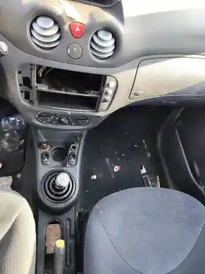 Peça sobressalente para automóvel em segunda mão consola central por citroen c3 pluriel kfvtu3jp referências oem iam 