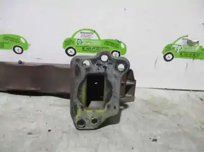 Pezzo di ricambio per auto di seconda mano rinforzo paraurti anteriore per opel corsa c 1.7 16v di cat (y 17 dtl / lk8) riferimenti oem iam   