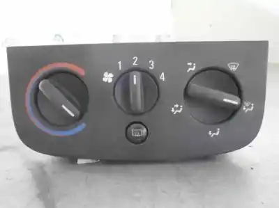 Автозапчастина б/у КОНТРОЛЬ ОПАЛЕННЯ / КОНДИЦІОНАЦІЇ для OPEL CORSA C (X01)  Посилання на OEM IAM 00698878  