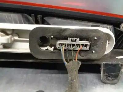 Автозапчасти б/у правый задний фонарь за ford focus c-max (cap) 2.0 tdci cat ссылки oem iam 1499842  