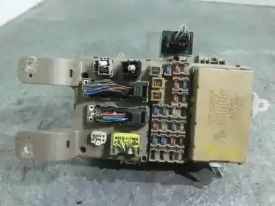 Second-hand car spare part fuse box unit for toyota corolla (e12) 1.6 16v oem iam references 8264113040