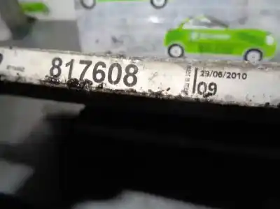 Автозапчасти б/у конденсатор / радиатор кондиционера воздуха за renault megane ii sedán (lm0/1_) 1.6 16v (lm1r lm0c) ссылки oem iam 877490z  817608