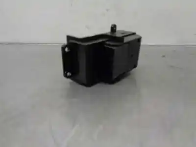 Second-hand car spare part rear left power window switch for honda cr-v (re) 2.2 ctdi oem iam references 35770swag010  