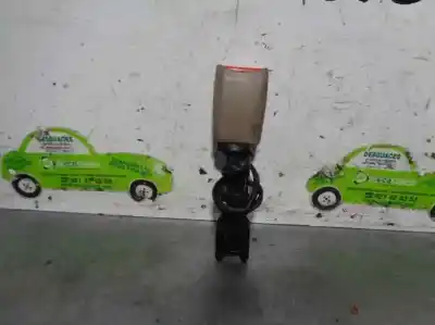 Tweedehands auto-onderdeel riemhaak links voor voor kia carens 1.8 monovolumen oem iam-referenties 010912