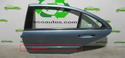 Recambio de automóvil de segunda mano de PUERTA TRASERA IZQUIERDA para MERCEDES CLASE C (W203) BERLINA  referencias OEM IAM A2037300705  