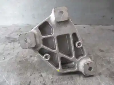 Second-hand car spare part engine support for honda cr-v (re) 2.2 ctdi oem iam references 070706  