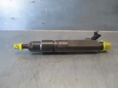 Second-hand car spare part injector for volvo v70 familiar 2.4 / 2.5 (103kw / 106kw) oem iam references 074130201q  0432193616