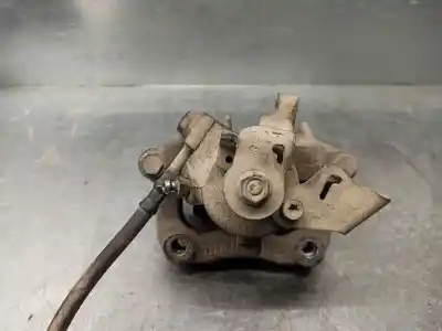 Автозапчастина б/у задній правий гальмівний супорт для audi a1 (8x) ambition посилання на oem iam 6r0615424  