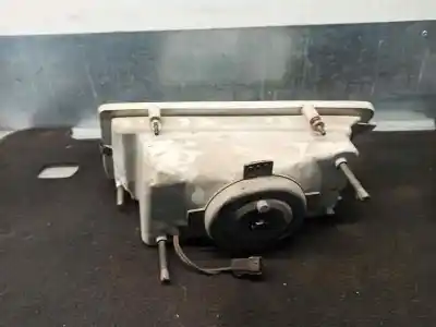 Second-hand car spare part right headlight for mg montego 2.0 oem iam references 54516749  54516749