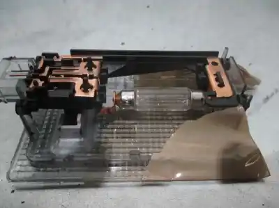Peça sobressalente para automóvel em segunda mão luz interior por opel corsa d 1.2 cat (a 12 xer / ldc) referências oem iam 1288163  