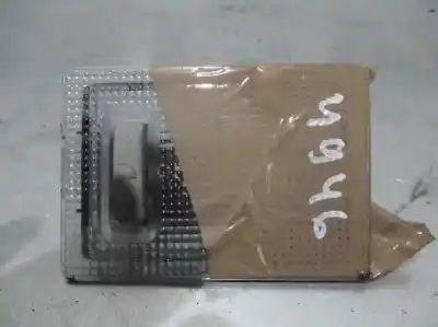 Second-hand car spare part interior light for opel corsa d 1.2 cat (a 12 xer / ldc) oem iam references 1288163