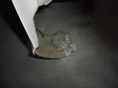 Автозапчасти б/у левое переднее крыло за seat leon (1m1) 1.9 tdi ссылки oem iam 1m0821021  