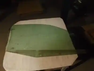 Pezzo di ricambio per auto di seconda mano LUNA ANTERIORE DESTRA per RENAULT CLIO II FASE II (B/CB0)  Riferimenti OEM IAM   