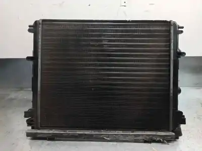 Pièce détachée automobile d'occasion radiateur d'eau pour renault clio ii fase ii (b/cb0) 1.4 16v références oem iam 7700428082  732621