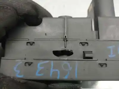 Автозапчасти б/у замок передней правой двери за ford focus iii 1.6 tdci ссылки oem iam bm5aa21812bb